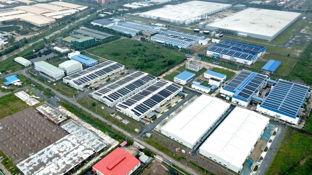 Bán rẻ 550m2 mặt tiền đường nhựa có sẵn 50m2 thổ cư giá chỉ 1,2 tỷ thương lượng, sổ hồng riêng