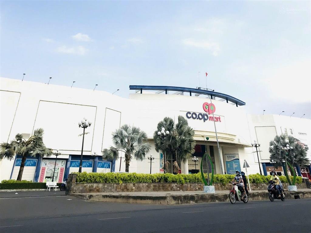 Bán rẻ 550m2 mặt tiền đường nhựa có sẵn 50m2 thổ cư giá chỉ 1,2 tỷ thương lượng, sổ hồng riêng