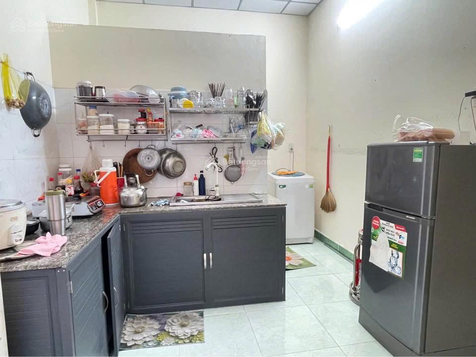 Nhà cấp 4 mới ở được 2 năm, chủ bán lại, ngay gần kcn tây bắc 107m2 giá 890 triệu