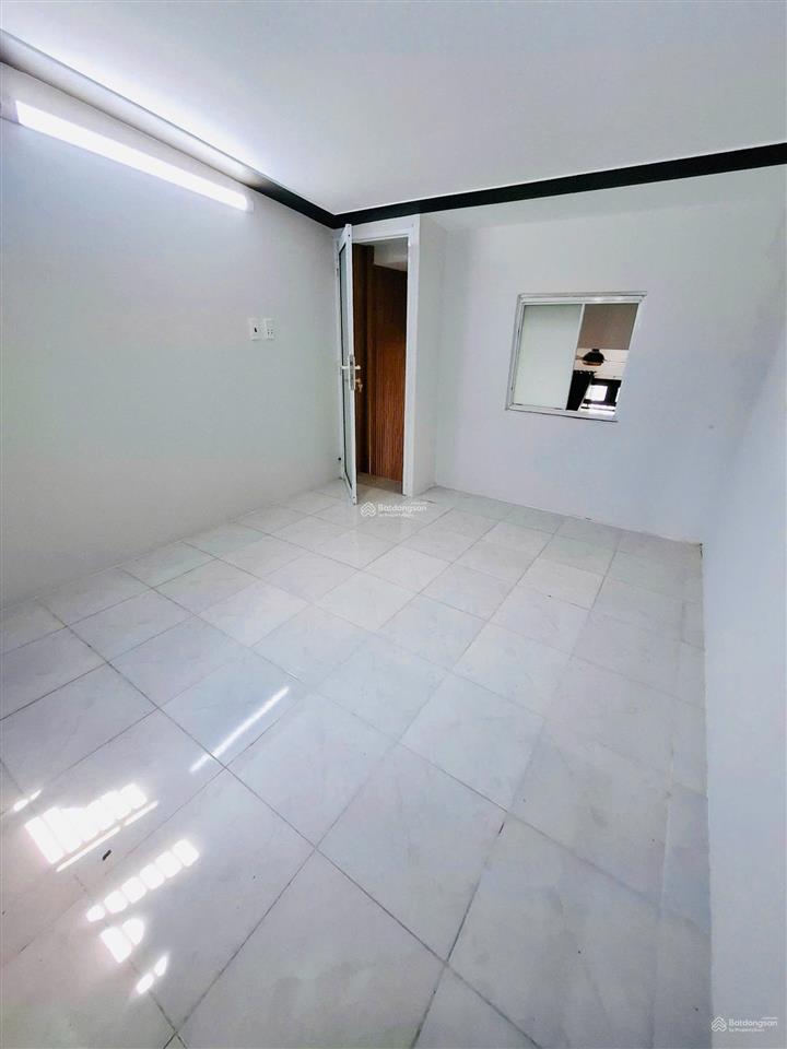 Chủ ngộp bán nhà 80m2 dương thị giang, quận 12 giá 2 tỷ, sổ riêng, gần metro số 2