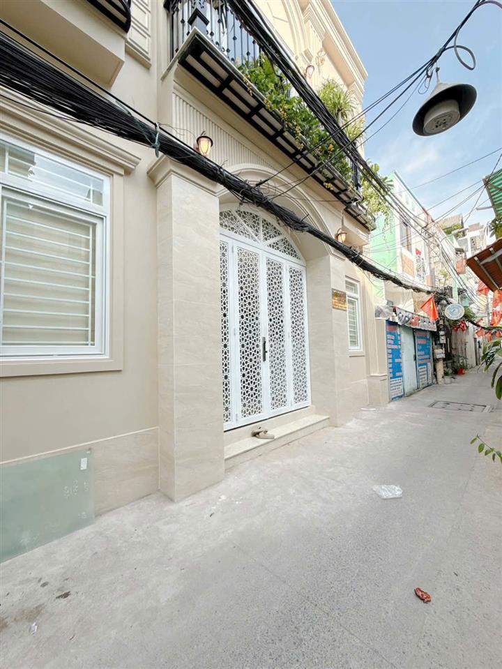 HÀNG NÓNG GIÁ RẺ QUẬN 7 CHỈ NHÌNH 6 TỶ