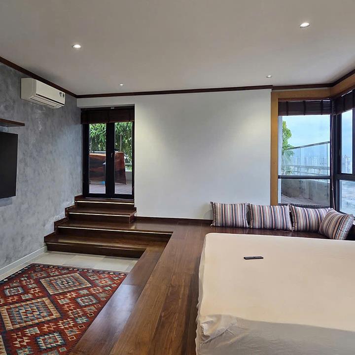 Cho thuê căn hộ sân vườn góc view song 368m²