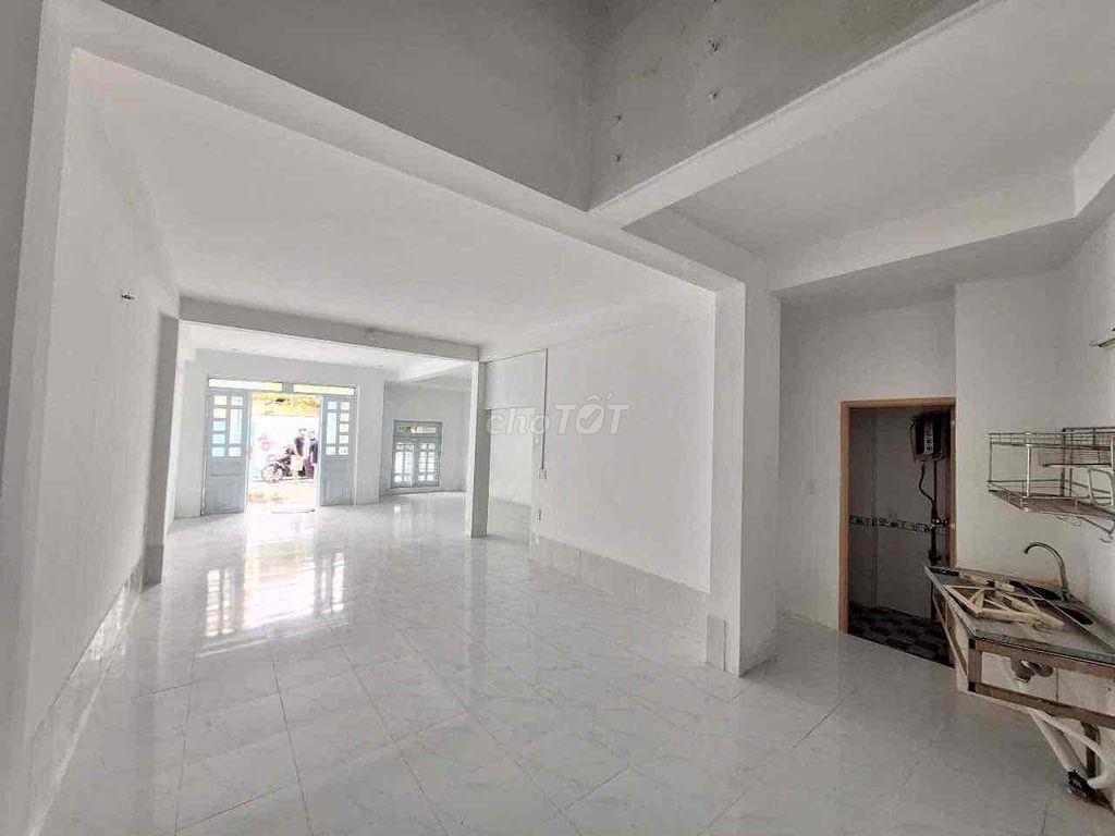 Cho thuê nhà nguyên căn Lê Văn Lương Nhà Bè, 3PN, giá 8 triệu