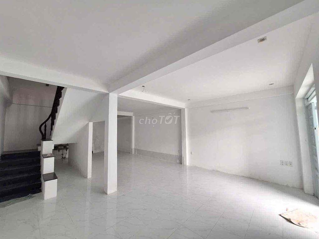 Cho thuê nhà nguyên căn Lê Văn Lương Nhà Bè, 3PN, giá 8 triệu