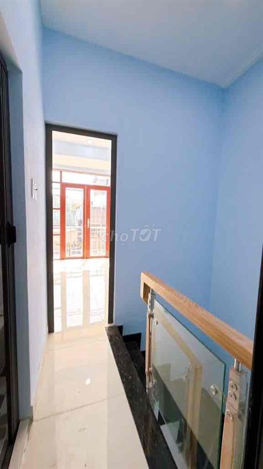HOT 8 TRIỆU 4PN-HẺM XE HƠI