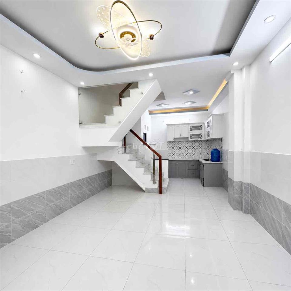 [THUÊ NHÀ ] 8 TRIỆU 4 TẦNG XE HƠI 4 PN