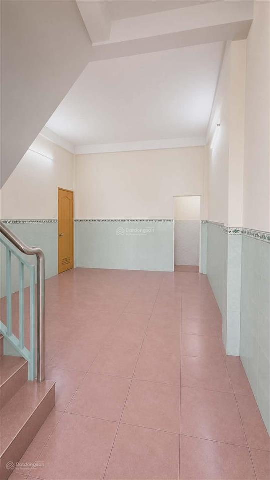 Bán nhà 3 tầng, 55m2,trung tâm quận 6, sát chợ cây gõ ,chỉ 6.38 tỷ.