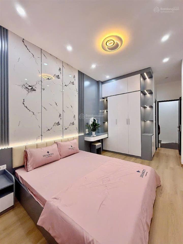 Bán nhà gần công viên thống nhất, hồ ba mẫu, cách đh bách khoa, kinh tế tầm 1km 23mx 4 tầng