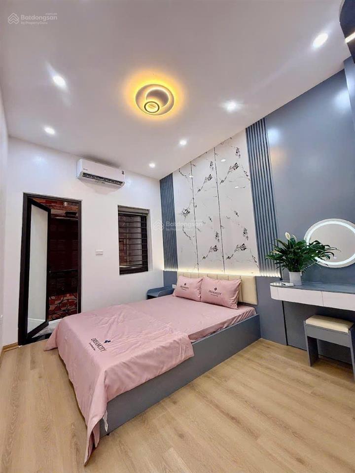 Bán nhà gần công viên thống nhất, hồ ba mẫu, cách đh bách khoa, kinh tế tầm 1km 23mx 4 tầng