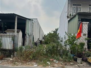 Tôi cần bán gấp lô đất đường đào văn thử xã tân an hội huyện củ chi dt 95m2 giá 1tỷ2 sổ hồng riêng