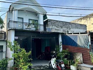 Bán gấp căn nhà cấp 4 ngay đường ba sa xã phước hiệp huyện củ chi 135m2 giá 1 tỷ sổ hồng riêng