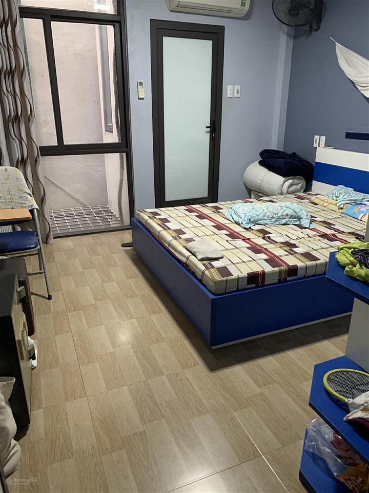 Chính chủ bán nhà riêng. nhà xây dựng cẩn thận, đẹp, hài hòa, các bản vẽ xây dựng, điện có đủ