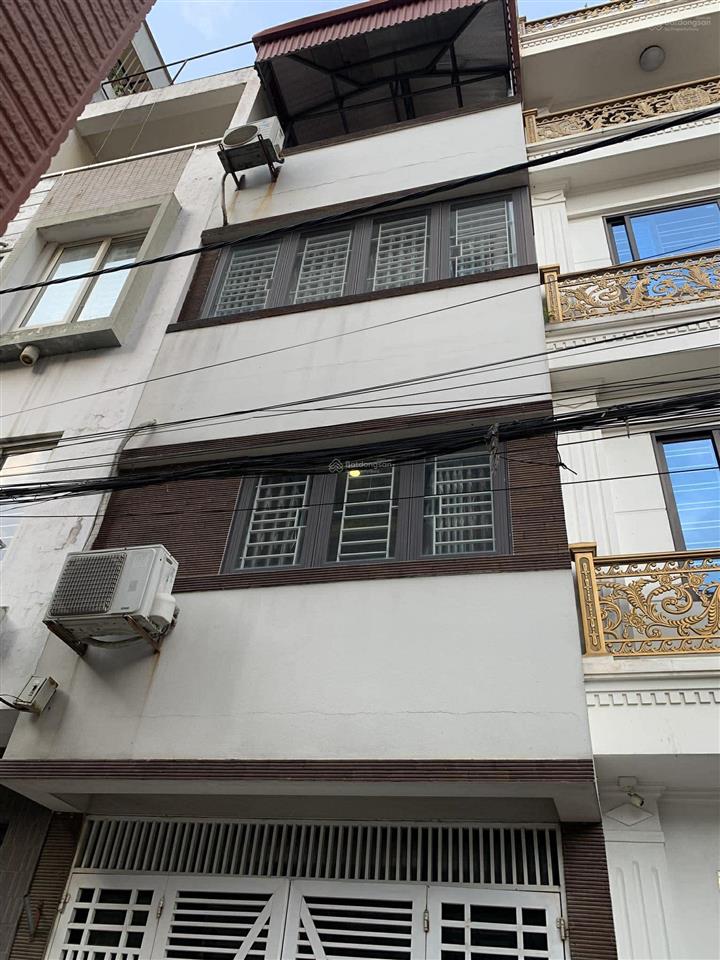 Chính chủ bán nhà riêng. nhà xây dựng cẩn thận, đẹp, hài hòa, các bản vẽ xây dựng, điện có đủ