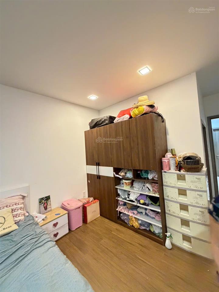 Bán nhà đẹp full nội thất khó kiếm căn thứ 2 giá tốt vị trí khu này.