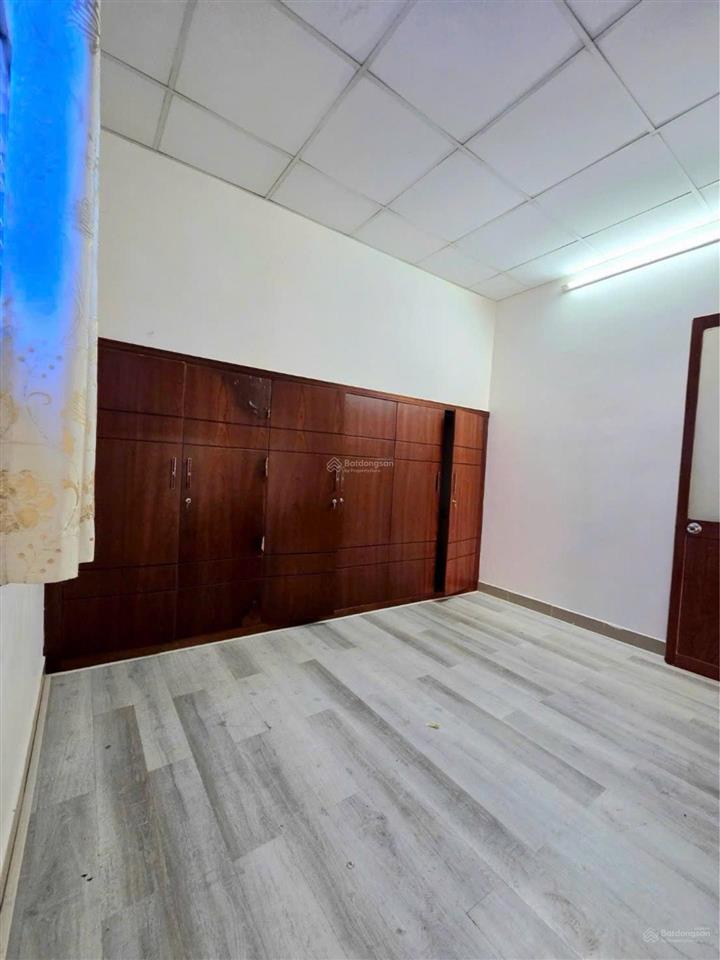 Nhà nguyễn trọng tuyển, hẻm đẹp sát mt