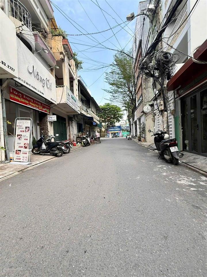 Nhà huỳnh văn bánh đường xe vị trí đẹp