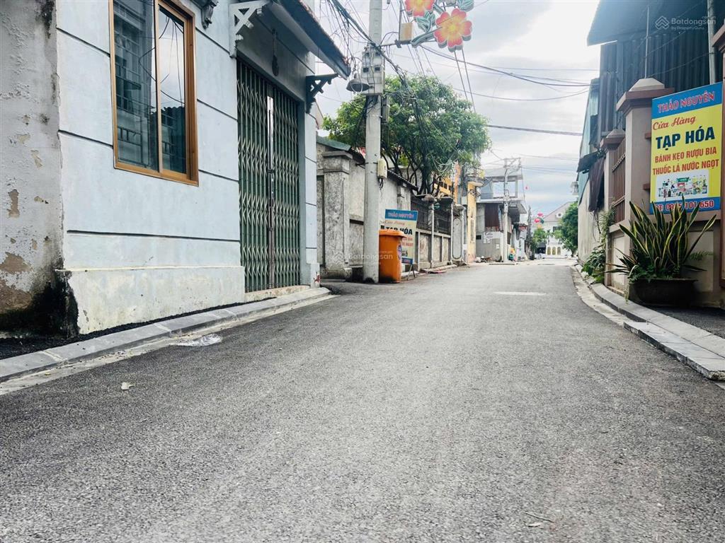 Hiếm chỉ hơn 3 tỷ 52,7 m hp thư lâm hà nội mt = mh = 4 m 12 trục chính xương cá thông ô tô