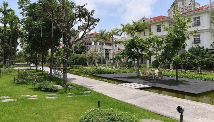 Chính chủ cần bán nhà biệt thự bt1 vị trí đắc địa của khu vực