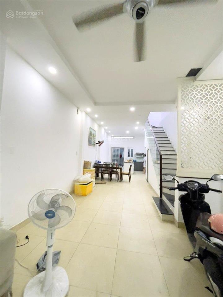 Bất ngờ! nhà rộng linh đông 97m  ô tô tới cửa  gần phạm văn đồng  chỉ 6.x tỷ  thủ đức