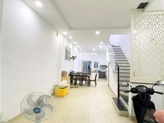 Bất ngờ! nhà rộng linh đông 97m  ô tô tới cửa  gần phạm văn đồng  chỉ 6.x tỷ  thủ đức
