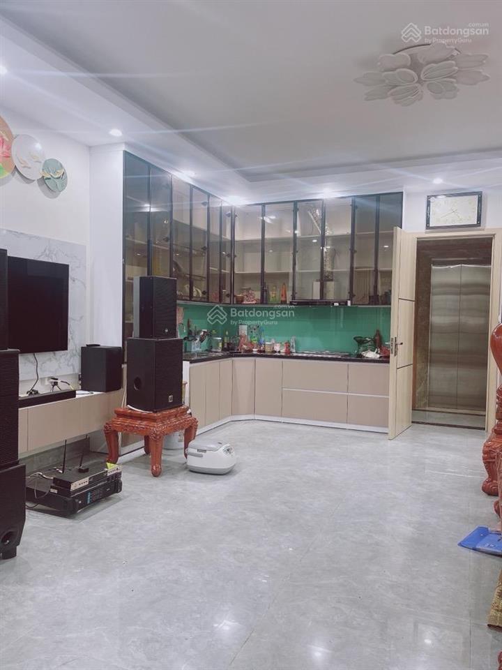 Bán nhà phố bát khối, lô góc, ô tô, thang máy, kinh doanh, 81 m2, 5 tầng, giá chỉ 17.5 tỷ.