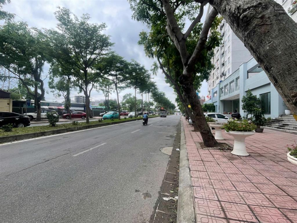Bán chung cư việt hừng căn góc, view đẹp, full nội thất, 97 m2, 3pn, giá chỉ nhỉnh 5 tỷ.