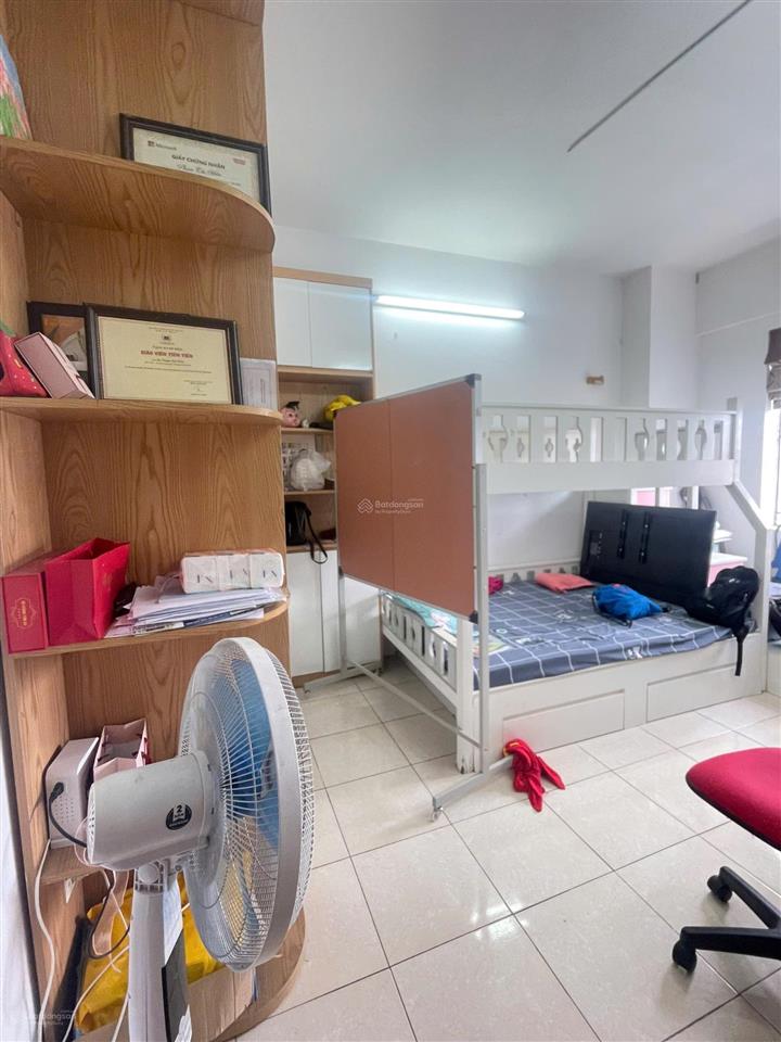 Bán chung cư việt hừng căn góc, view đẹp, full nội thất, 97 m2, 3pn, giá chỉ nhỉnh 5 tỷ.
