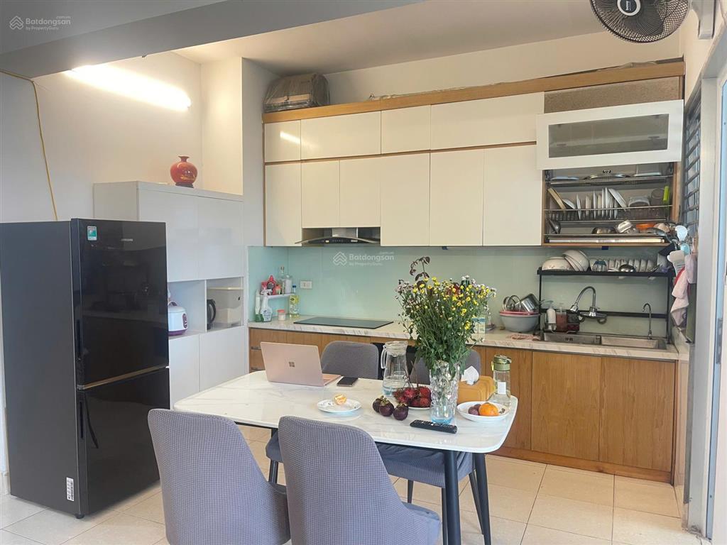 Bán chung cư việt hừng căn góc, view đẹp, full nội thất, 97 m2, 3pn, giá chỉ nhỉnh 5 tỷ.