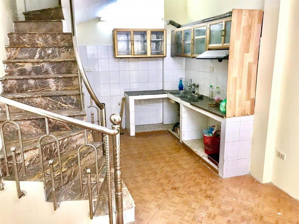 Cho thuê nhà riêng tại ngõ 189 hoàng hoa thám
