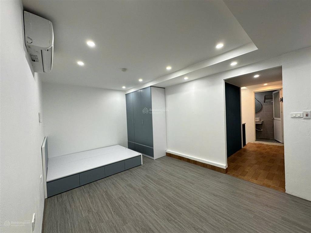 Nhà riêng đống đa  ngõ thông  nhỉnh 7 tỷ  dòng tiền 20tr/tháng  gần công viên