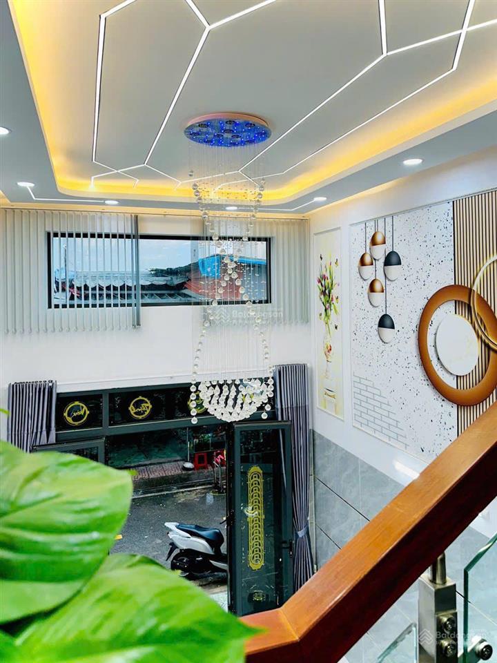 Hàng hiếm tầm giá 2 tỷ. nhà hẻm 6m lê lai p3 gò vấp. hợp đồng thuê 12tr, sổ riêng sang tên ngay