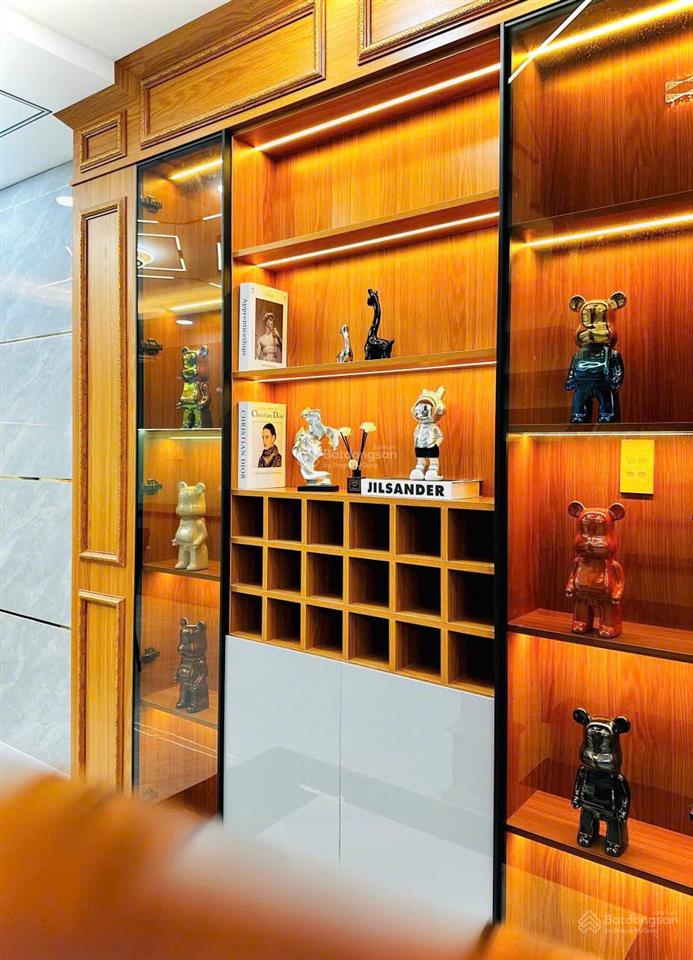 Hàng hiếm tầm giá 2 tỷ. nhà hẻm 6m lê lai p3 gò vấp. hợp đồng thuê 12tr, sổ riêng sang tên ngay