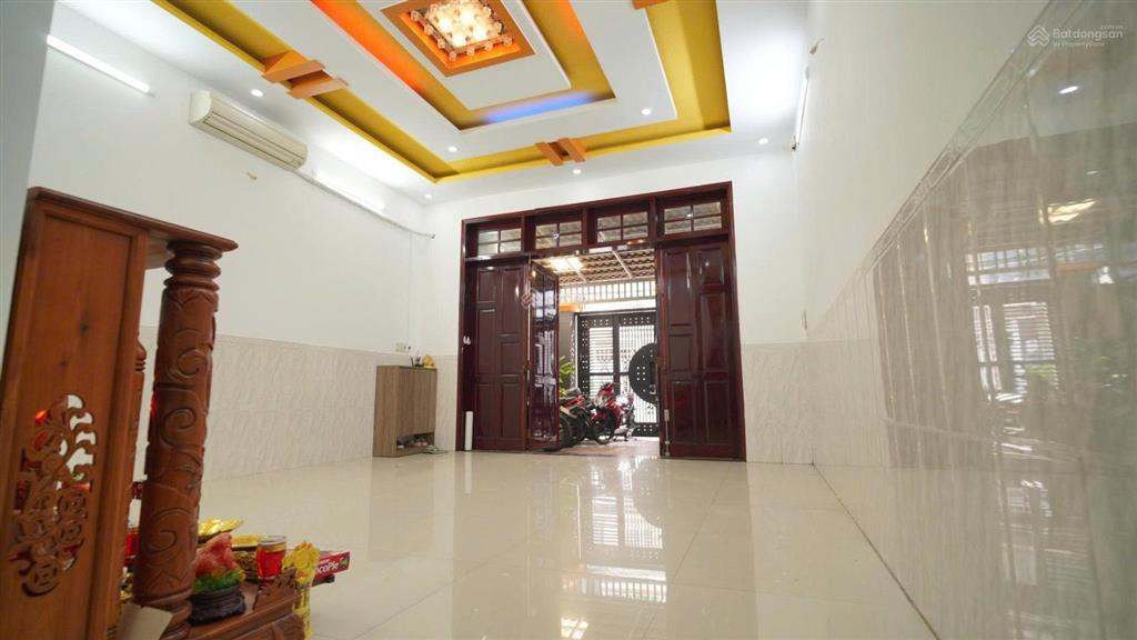Bán nhà 3 tầng hẻm 7m thông đường trần thị năm (5x23), giá 7.99 tỷ bl