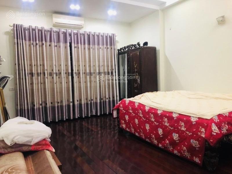 Bán nhà phố hoàng cầu ! phân lô, ô tô tránh, 59m2 x 4 tầng , kinh doanh, thẳng sát phố.