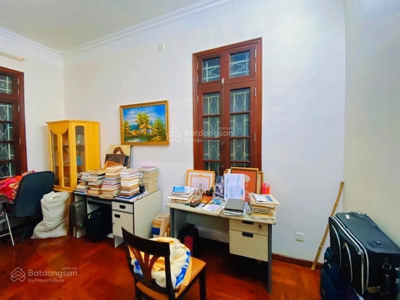 Bán nhà phố hoàng cầu ! phân lô, ô tô tránh, 59m2 x 4 tầng , kinh doanh, thẳng sát phố.