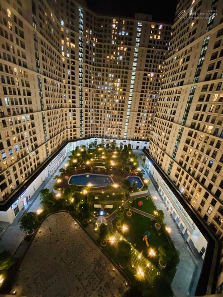 Bán căn hộ cao cấp tòa the emerald mễ trì, 80m2, 8 tỷ, 2 pn, 2 wc, sổ đỏ, full nội thất mới đẹp.