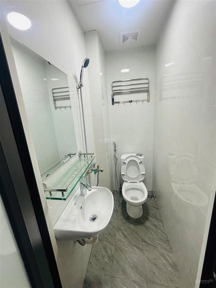 Hiếm! nhà mới thuỵ khuê  30m ra hồ tây  5 tầng full nội thất  giá chỉ 7.3 tỷ