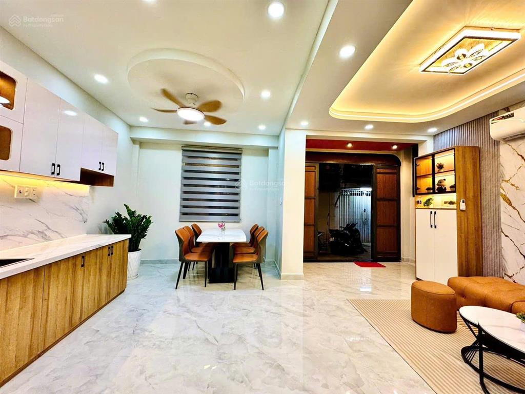 Bán nhà hẻm 5m kinh dương vương, 5 x 12, 4 tầng, 4pn có phòng trệt, vài bước ra phố ẩm thực phú lâm