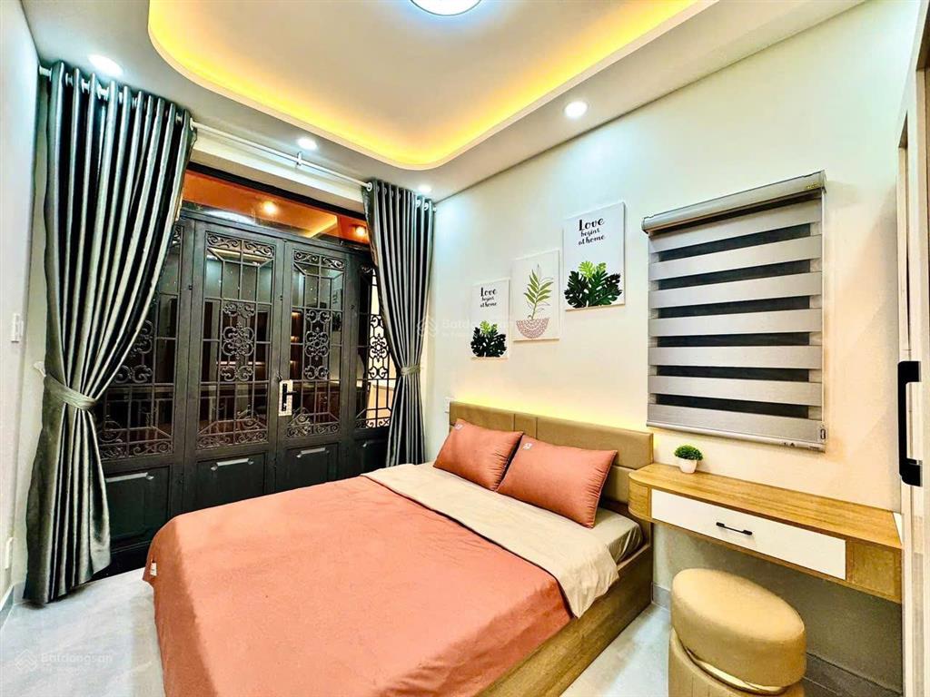 Bán nhà hẻm 5m kinh dương vương, 5 x 12, 4 tầng, 4pn có phòng trệt, vài bước ra phố ẩm thực phú lâm