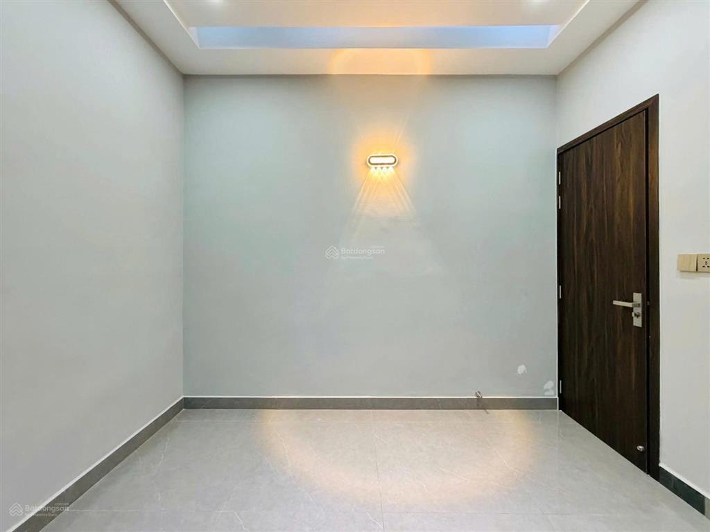 Nhà mới ngay tân hoà đông, 52m2, 4 tầng btctc, 4 pn, hẻm rộng 5m gần mặt tiền, tiện cho thuê