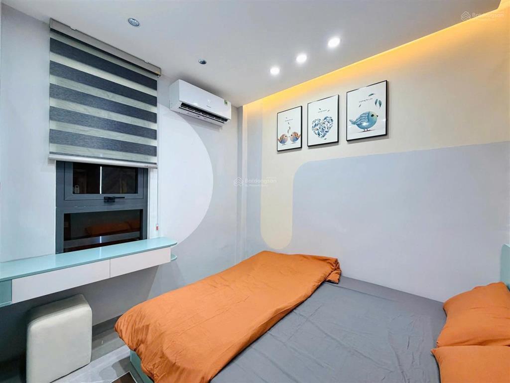 Nhà mới ngay tân hoà đông, 52m2, 4 tầng btctc, 4 pn, hẻm rộng 5m gần mặt tiền, tiện cho thuê