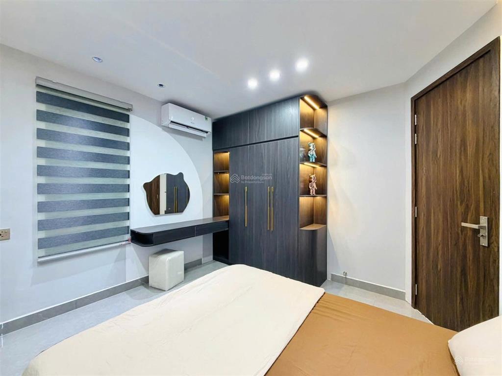 Nhà mới ngay tân hoà đông, 52m2, 4 tầng btctc, 4 pn, hẻm rộng 5m gần mặt tiền, tiện cho thuê
