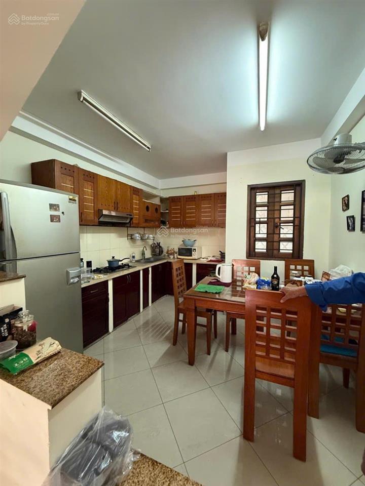 Hẻm 6m rộng  tôn thất hiệp  quận 11  dtcn 54.5m² (3.5*16)  nở hậu nhẹ giá 9 tỷ tl