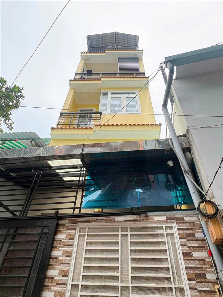 Hồng bàng  minh phụng  quận 11  42m²(3.7x10.8)  4 tầng  5pn  nở hậu