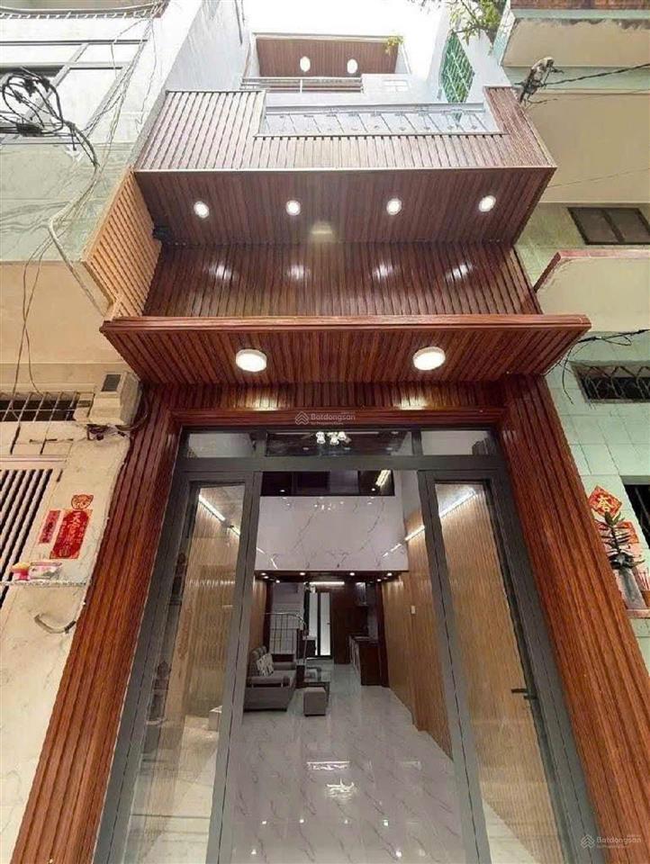 Hxh thông  xóm đất  quận 11  31m²(310)  4 tầng  giá 5.x tỷ tl