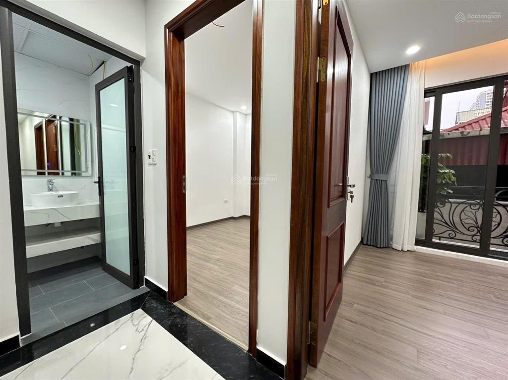 Bán nhà chỉnh chủ  ngõ nông  gần phố  hàng xóm time city