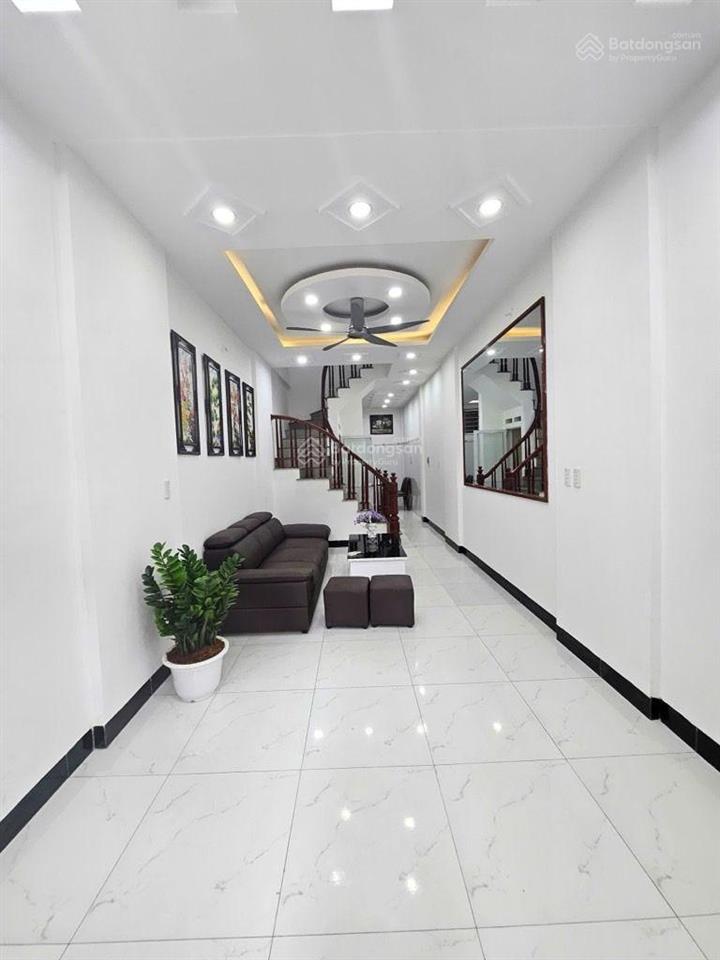 Bán gấp nhà riêng 3pn, 3wc, 40m2, 5 tỷ tại xã tam hiệp, huyện thanh trì, hà nội