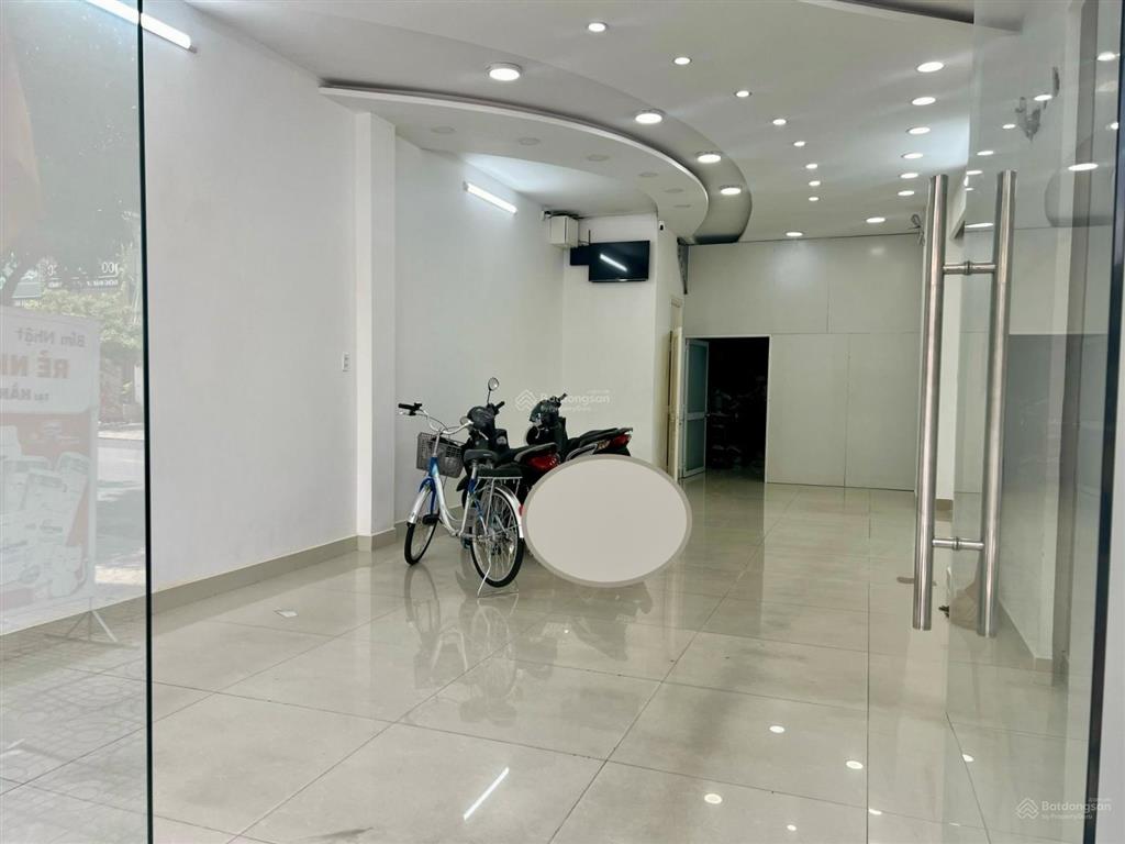 Mặt bằng cho thuê 4,6x18m  tân sơn nhì, tân phú.