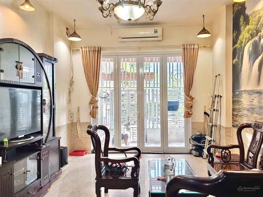 80m2*3 tầng hiệp phú quận 9, gần vincom lê văn việt, ngay ga metro vào nhà đẹp ở ngay chỉ 5,9 tỷ tl