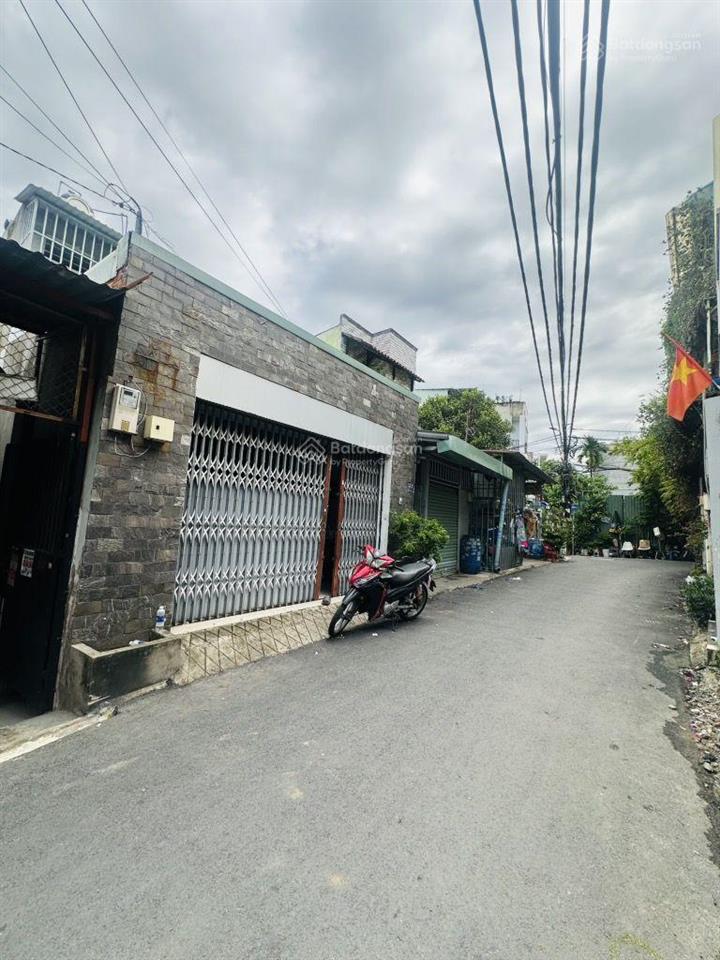 Giảm đậm sâu 2,4 tỷ mặt tiền tăng nhơn phú b quận 9 ra vincom lê văn việt 3 phút giảm còn 5,8 tỷ